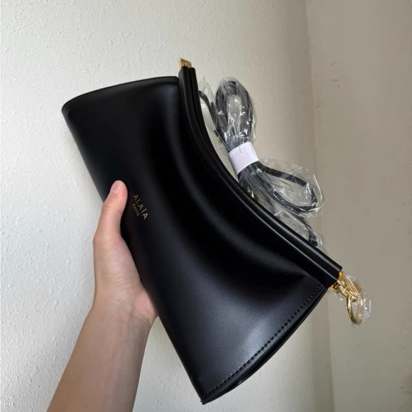 Alaia Black Crossbody Bag with Gold Details - Picture 4 of 7